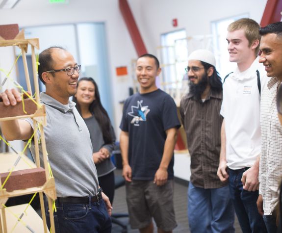 Dr. Luke Lee teaches class